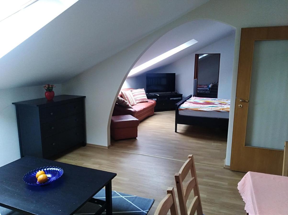 Loft Apartman Aparthotel Sárvár Kültér fotó